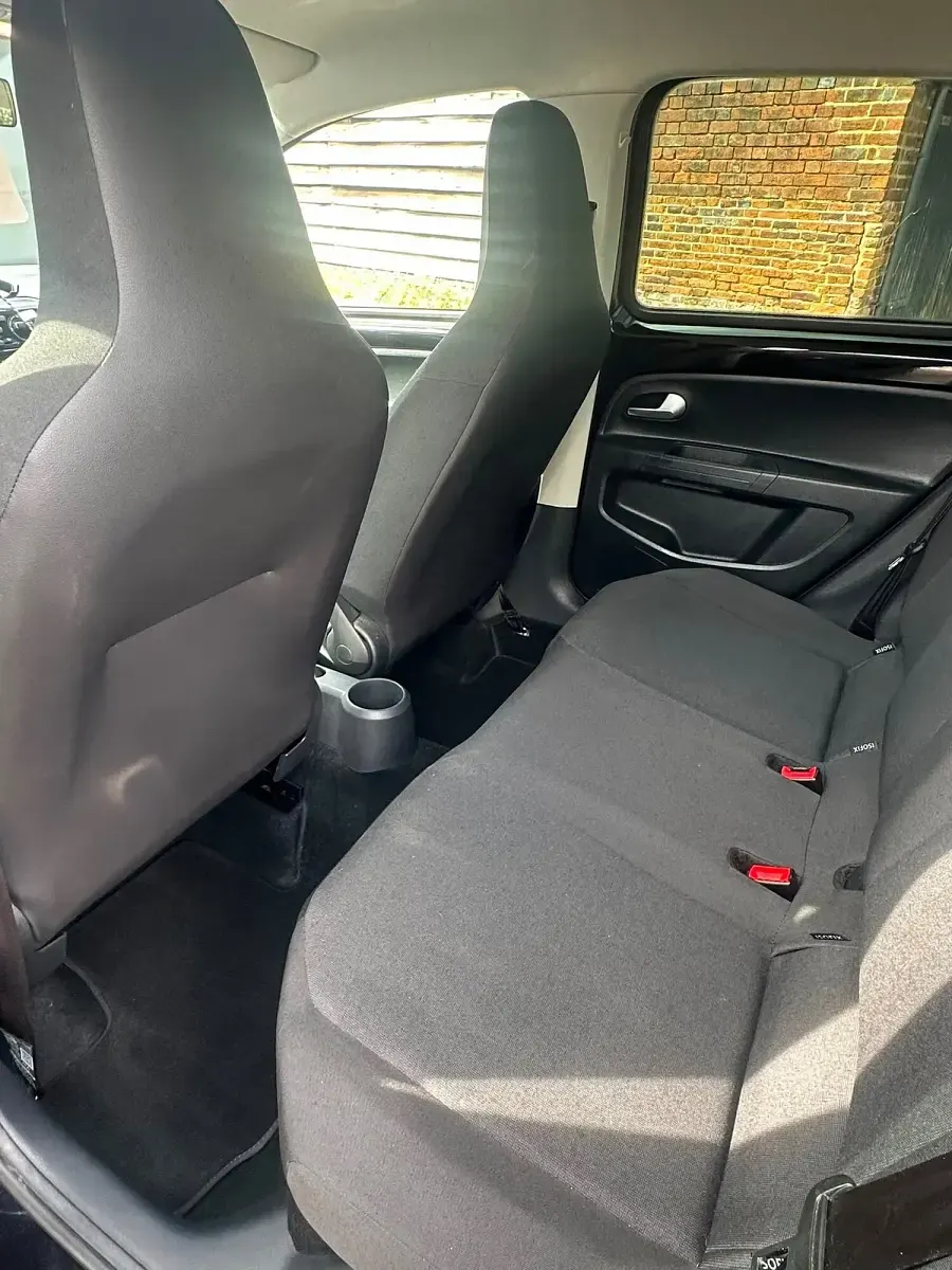 Used VW up! Move 60 HP (44 kW) 2018 Black Hatchback