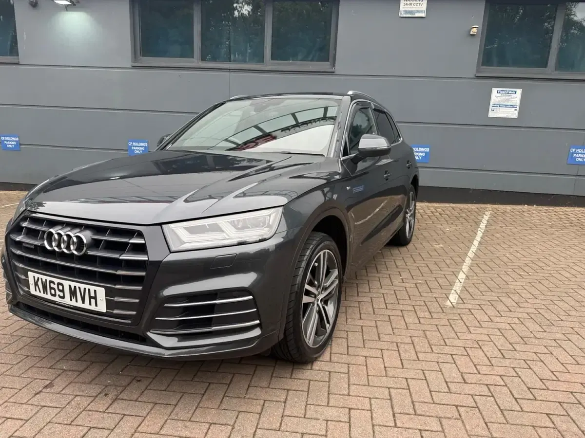 Used Audi Q5 Competition 367 HP (269 kW) 2019 Grey SUV