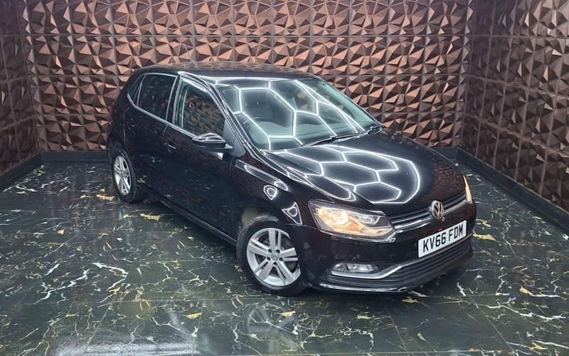 Used VW Polo Match 90 HP (66 kW) 2016 Black Hatchback