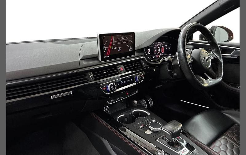 Begagnad Audi RS5 450 HK (330 kW) 2018 Röd Sportkupé