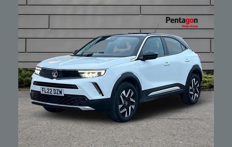 Used Vauxhall Mokka Edition 99 HP (72 kW) 2022 White SUV