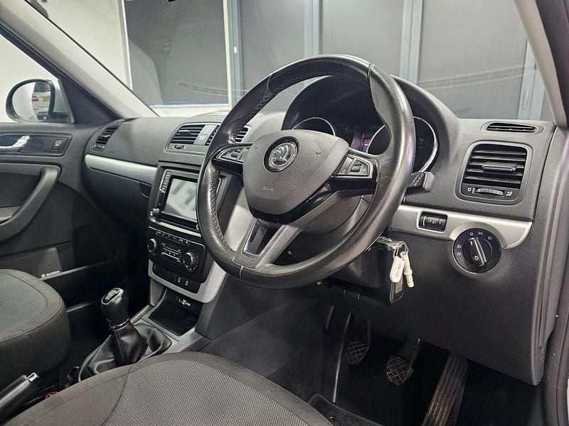 Used Skoda Yeti Outdoor SE 2016 Silver SUV