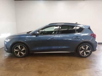 Used Ford Focus Active 125 HP (91 kW) 2023 Blue Hatchback