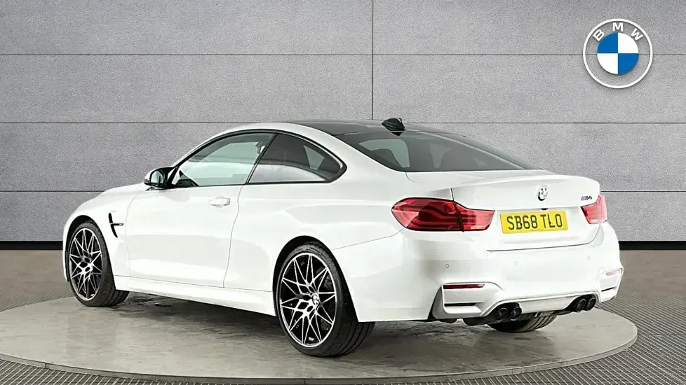 Used BMW M4 Competition Edition 444 HP (326 kW) 2018 White Coupe