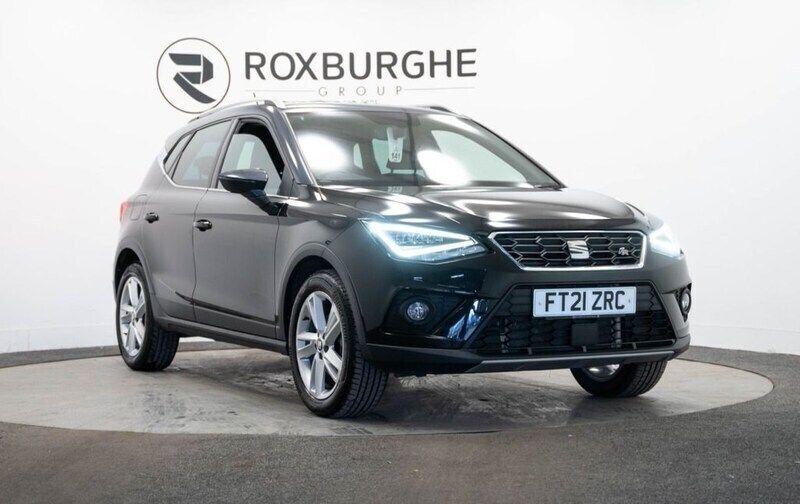 Black Used 2021 Seat Arona FR SUV | £11,590 (Good price) - Image 1/4