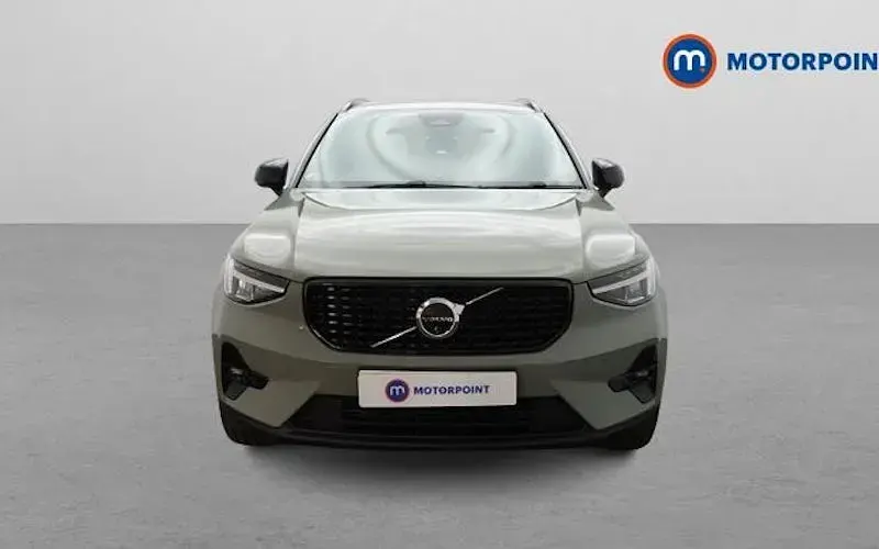 Usado Volvo XC40 Plus 163 CV (119 kW) 2026 SUV