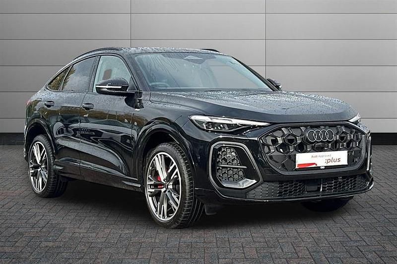 Mythos black New 2025 Audi Q5 Advanced SUV | £58,195 (Expensive) - Image 1/4
