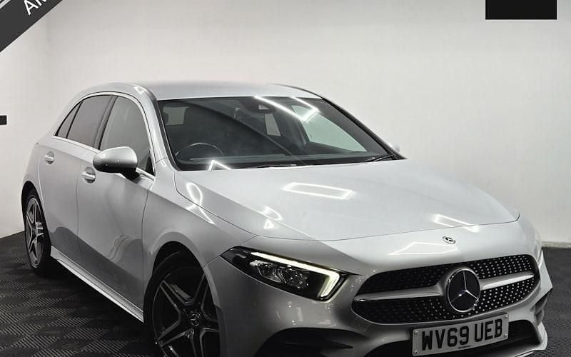 Second-hand Mercedes A180 AMG line 116 CP (85 kW) 2019 Hatchback