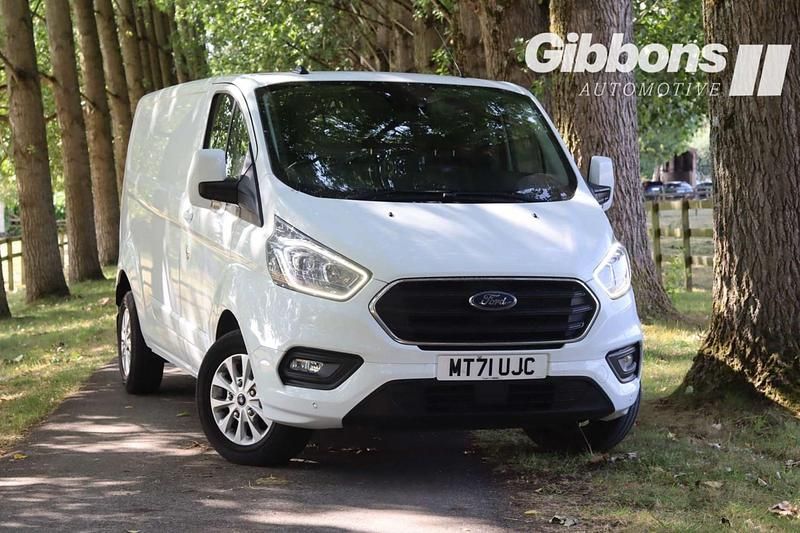 White Used 2021 Ford Transit Custom Limited | £16,418 (A bit pricey) - Image 1/4