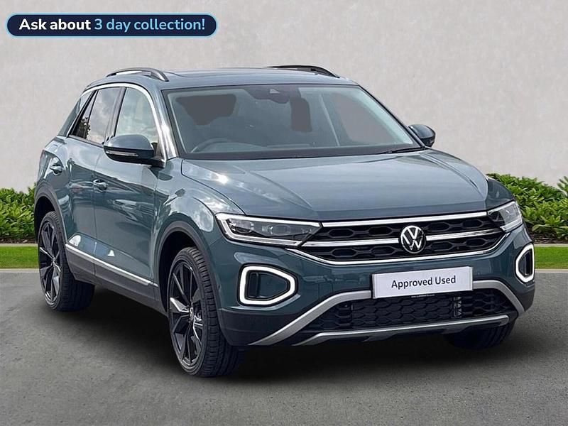 Blue New 2025 VW T-Roc Style SUV | £27,890 - Image 1/2