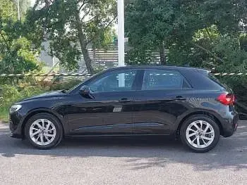 Used Audi A1 Sport 95 HP (69 kW) 2021 Black SUV