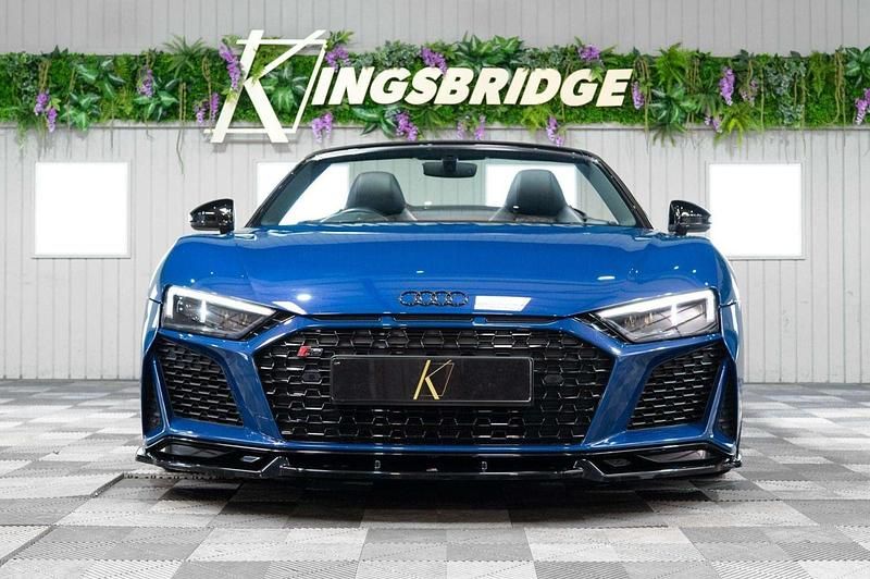 Used Audi R8 Spyder Performance 562 HP (413 kW) 2022 Blue Cabriolet
