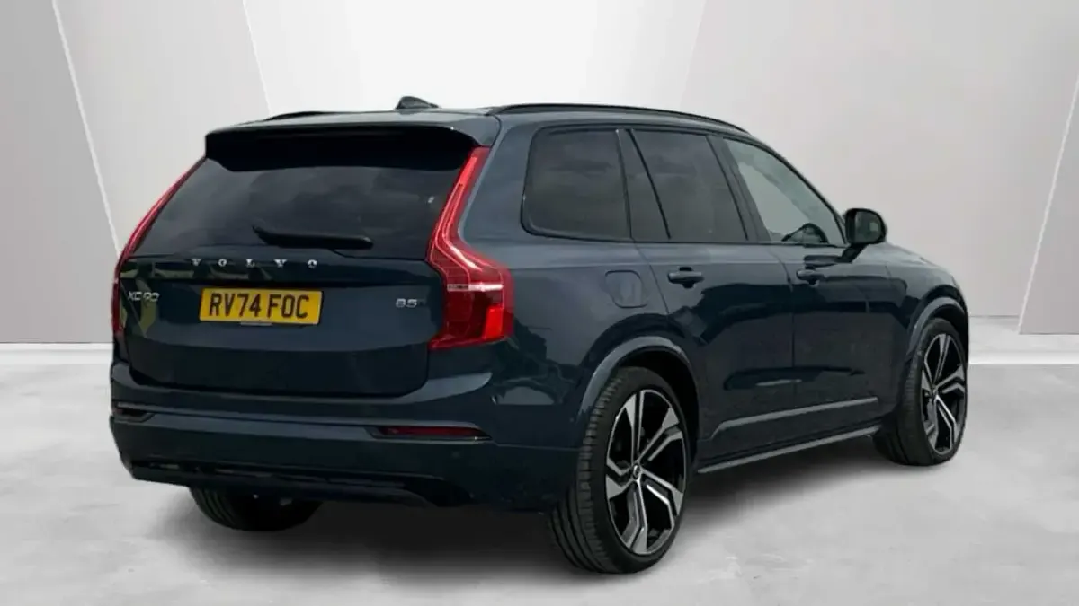Used Volvo XC90 Ultra 247 HP (181 kW) 2025 SUV