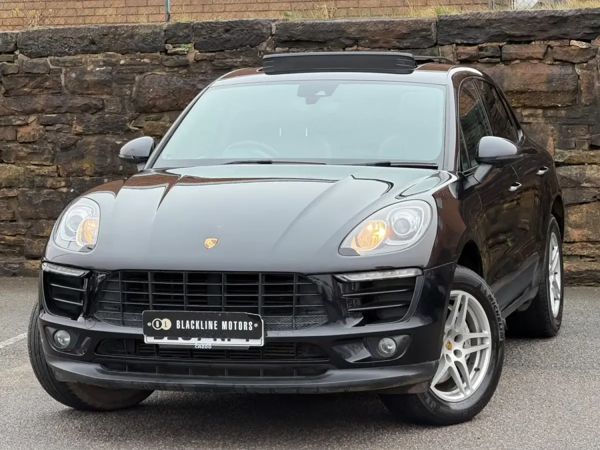 Begagnad Porsche Macan 258 HK (189 kW) 2017 Svart SUV