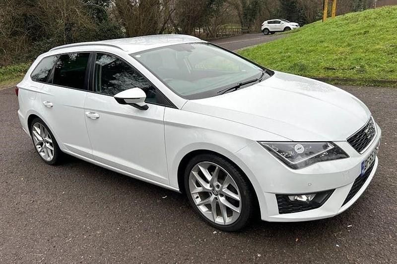 Used 2015 Seat Leon ST FR Estate | £5,990 (Fair price) - Image 1/1