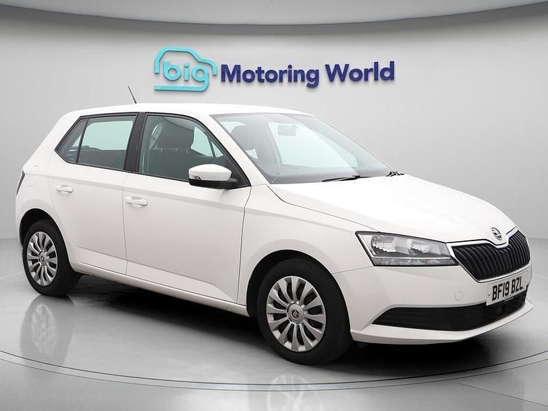 White Used 2019 Skoda Fabia Hatchback | £7,700 (Super price) - Image 1/4