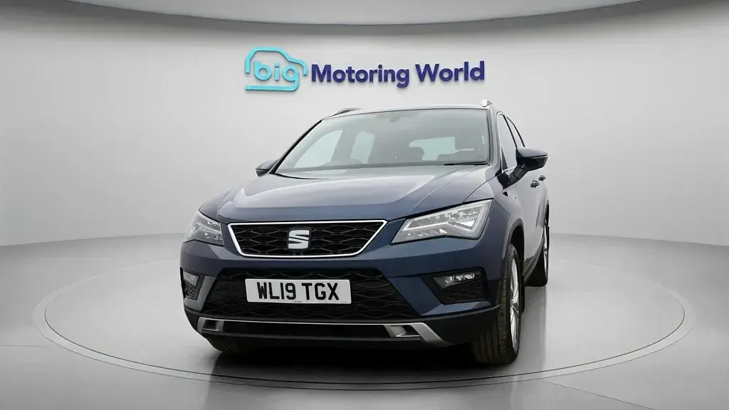 Używany Seat Ateca XCELLENCE 150 KM (110 kW) 2019 Niebieski SUV