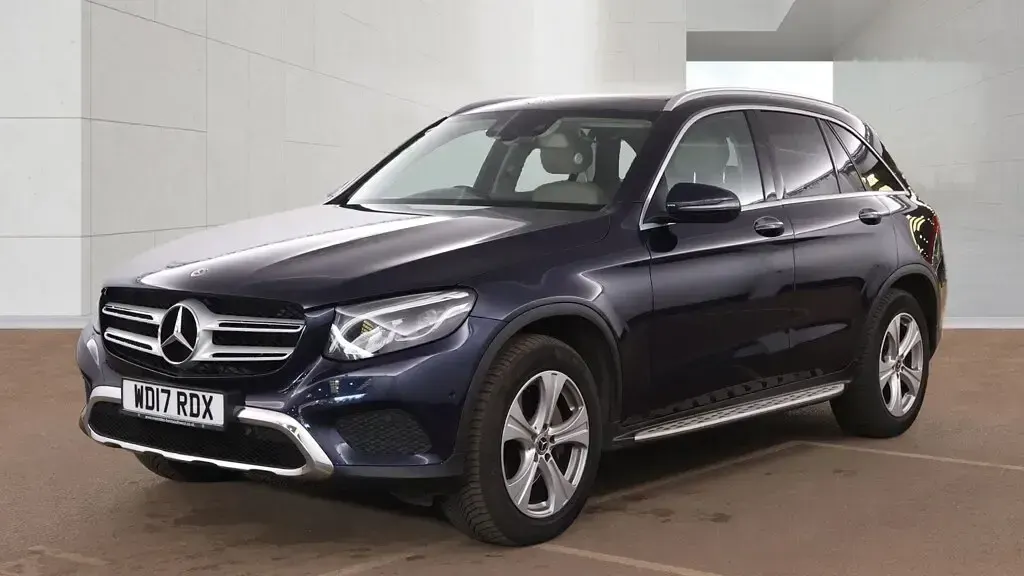 Used Mercedes GLC250 Premium 2017 Blue SUV