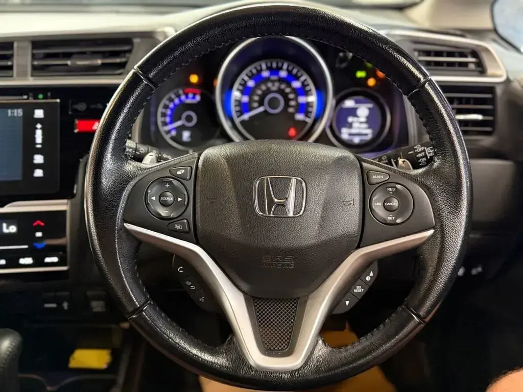 Used Honda Jazz EX 102 HP (75 kW) 2016 Blue Hatchback