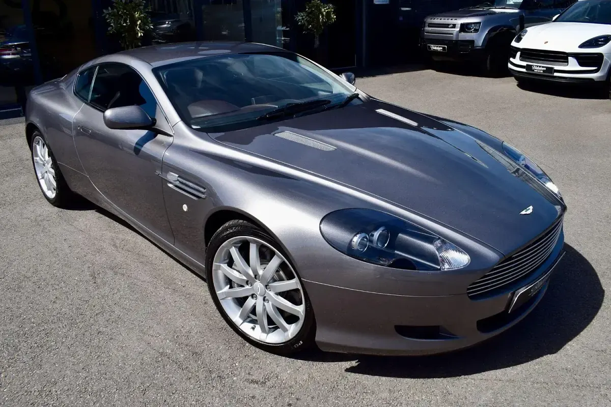 Used Aston Martin DB9 456 HP (335 kW) 2005 Silver Coupe