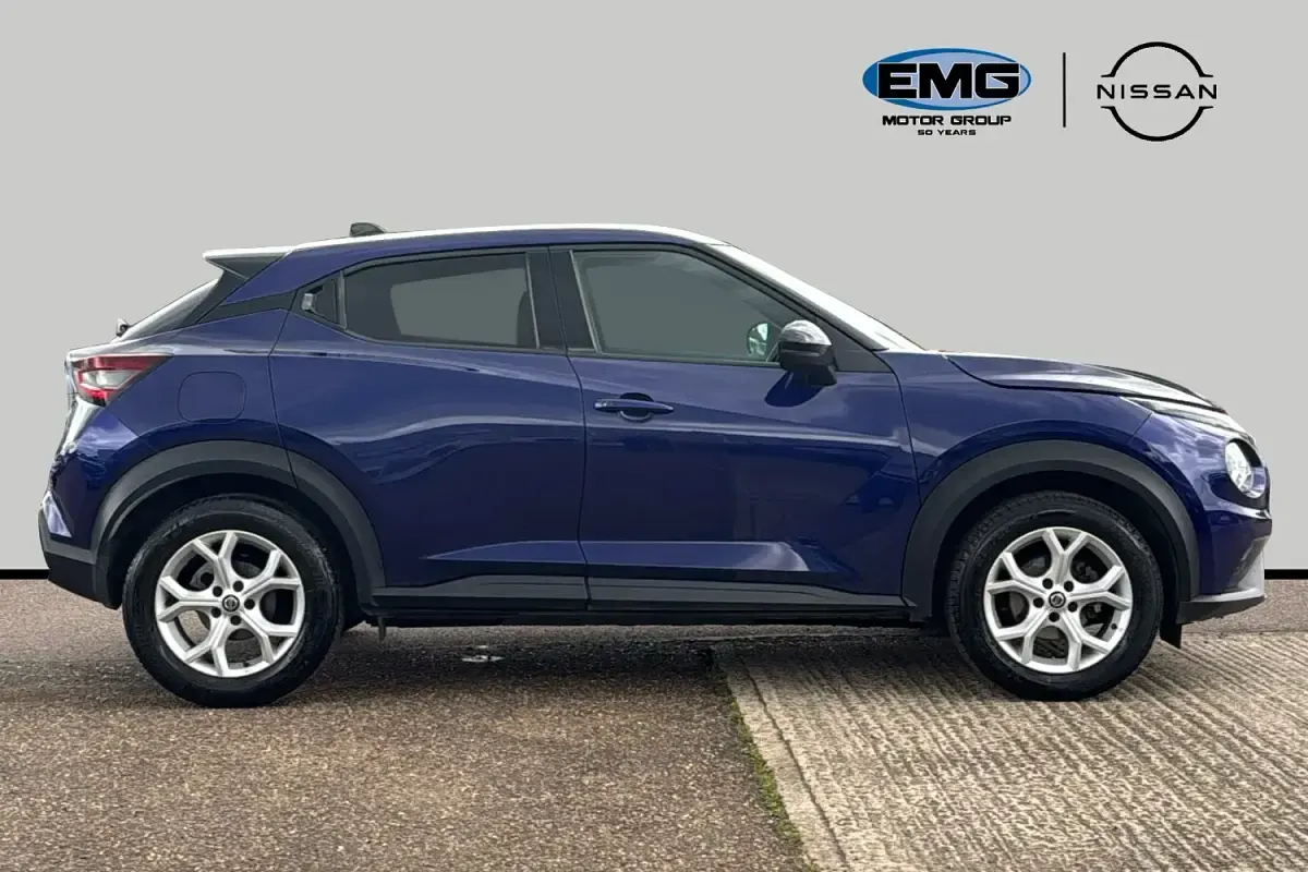 Używany Nissan Juke N-Connecta 114 KM (83 kW) 2020 Niebieski SUV