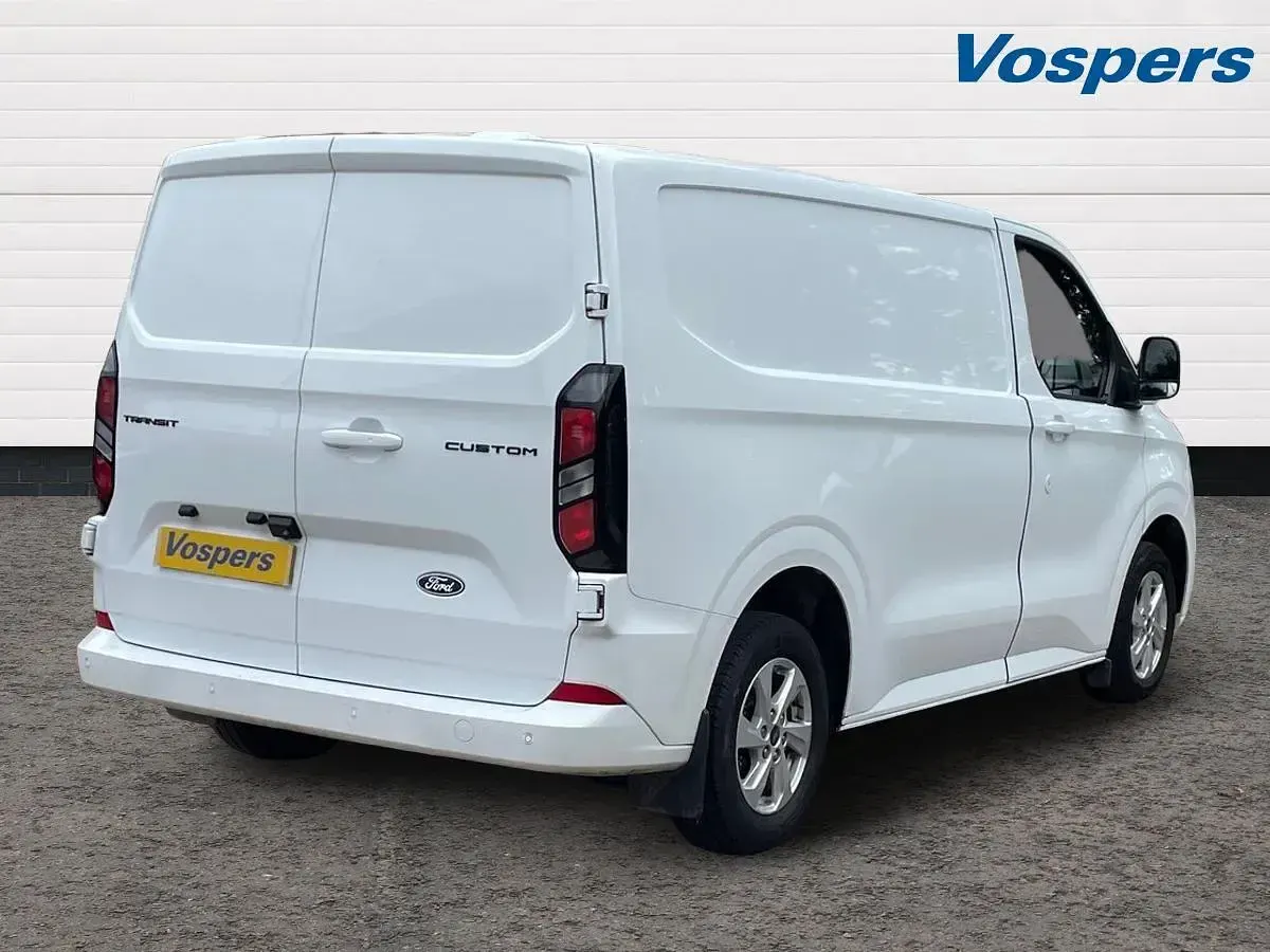Used Ford Transit Custom Limited 136 HP (100 kW) 2024 White Van