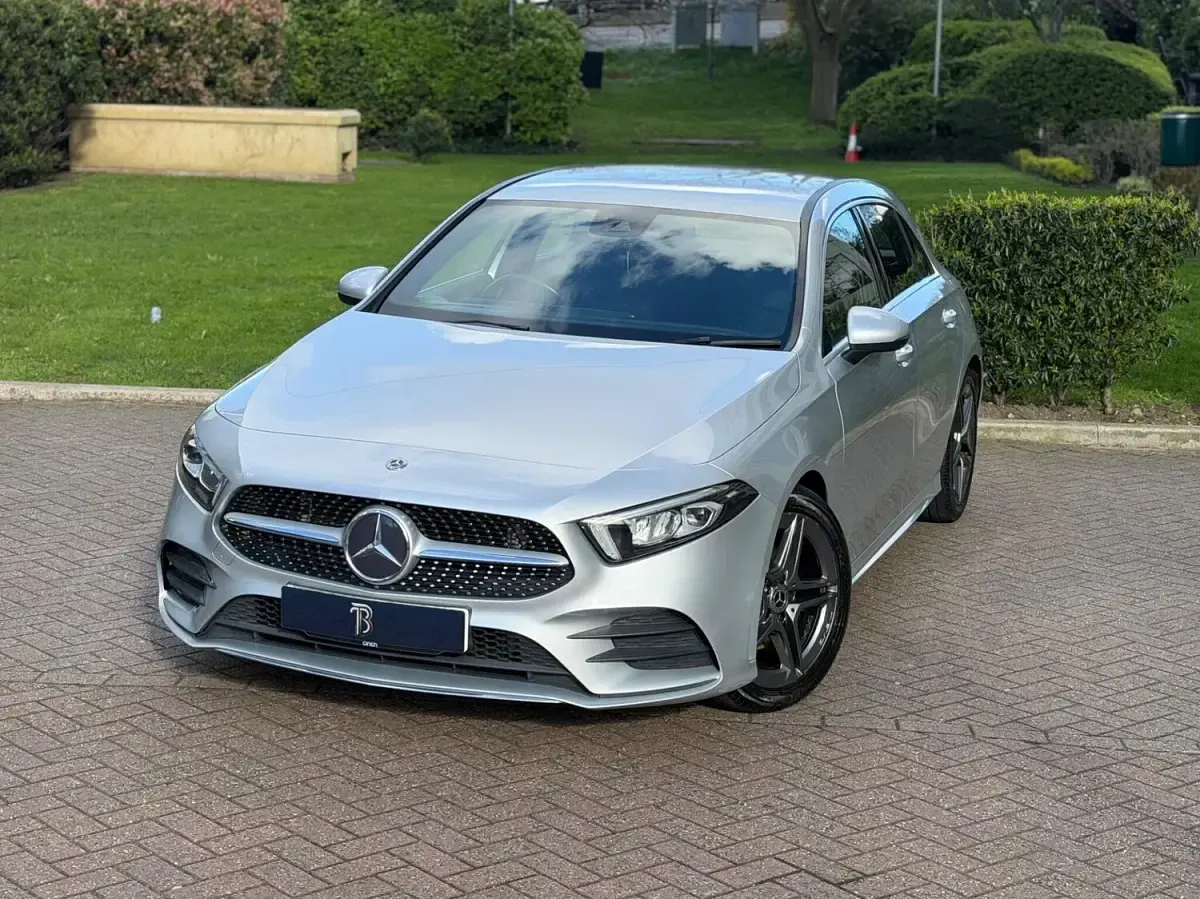 Used Mercedes A180 AMG line 116 HP (85 kW) 2018 Silver Hatchback