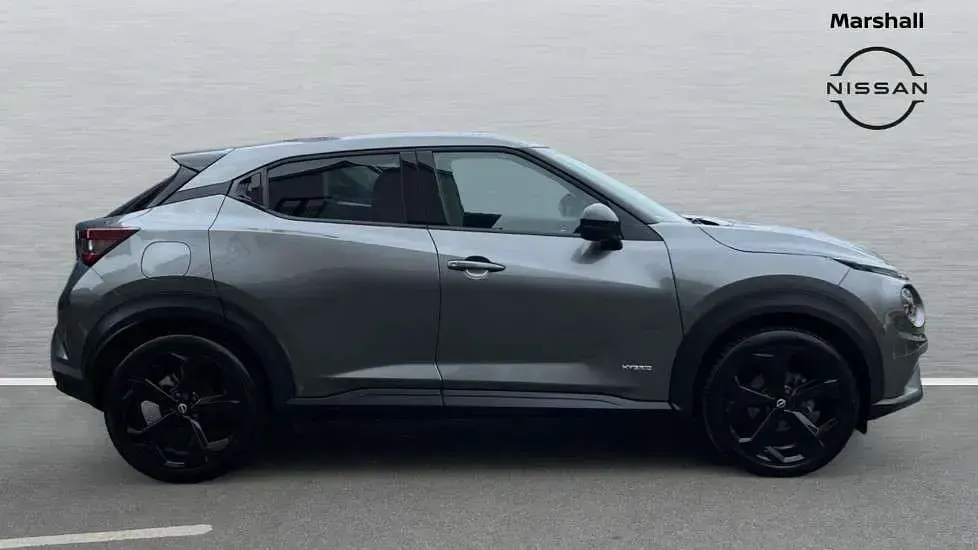 Used Nissan Juke Tekna 143 HP (105 kW) 2025 Grey SUV