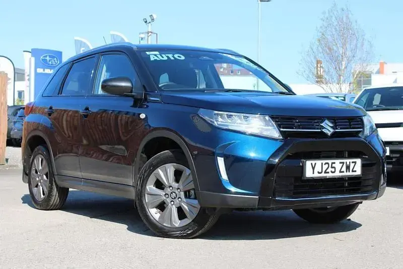 Second-hand Suzuki Vitara 116 CP (85 kW) 2025 Albastru SUV