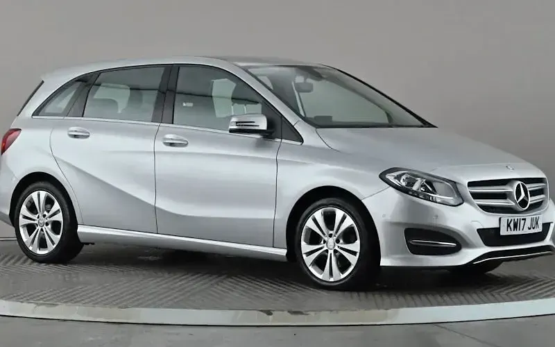 Used Mercedes B200 Executive 136 HP (100 kW) 2017 Hatchback