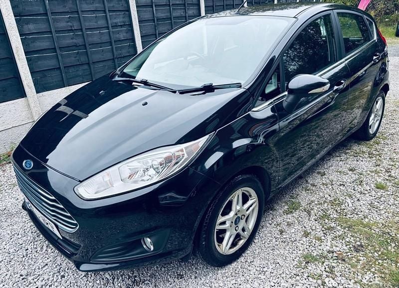 Used Ford Fiesta Zetec 2013 Black Hatchback