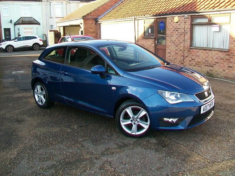 Used Seat Ibiza FR 2017 Blue Hatchback