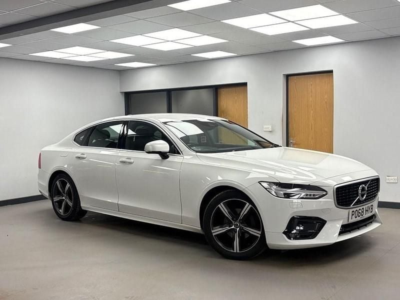 Używany Volvo S90 R-Design 190 KM (139 kW) 2018 Biały Sedan/Limuzyna