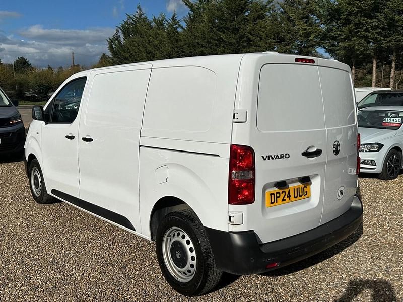 Used Vauxhall Vivaro 2024 White MPV