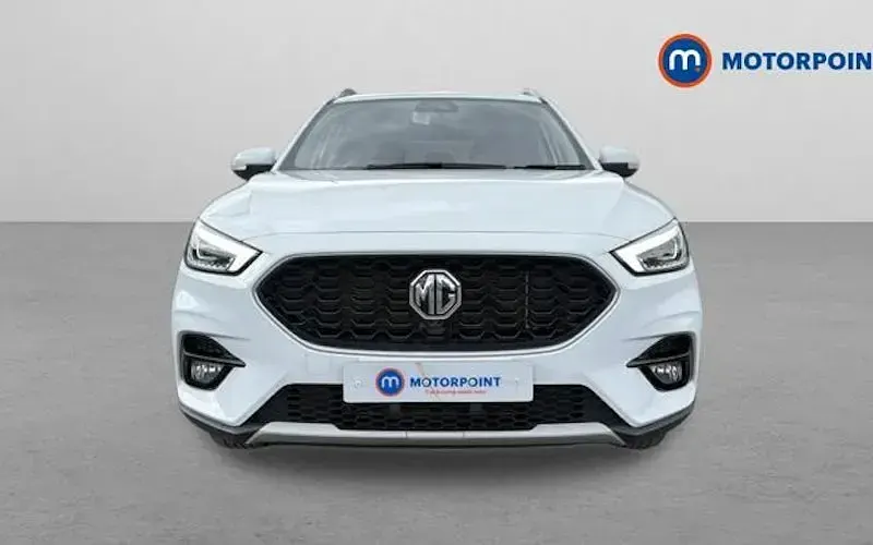 Usado MG ZS Exclusive 106 CV (77 kW) 2024 Blanco SUV