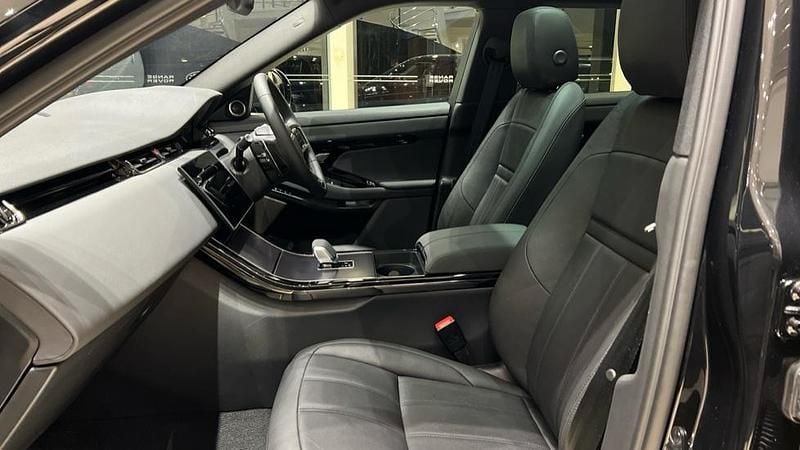 Used Land Rover Range Rover evoque SE Dynamic 204 HP (150 kW) 2025 Metallic  santorini black SUV