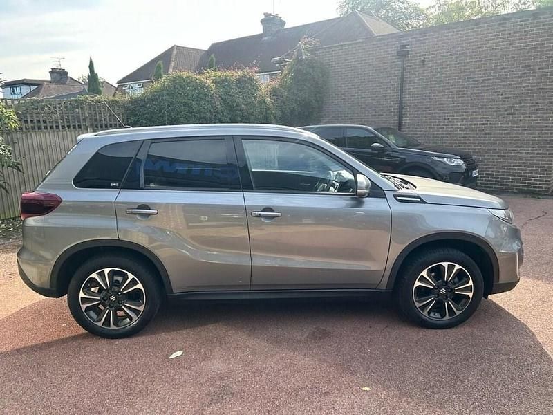 Used Suzuki Vitara SZ5 129 HP (94 kW) 2022 Grey SUV