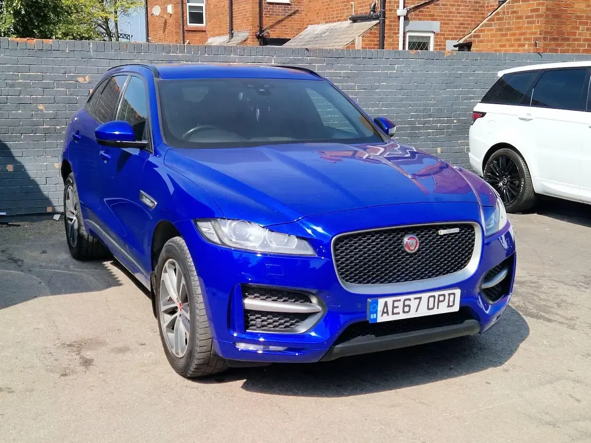 Used Jaguar F-Pace R-Sport 180 HP (132 kW) 2017 Blue SUV