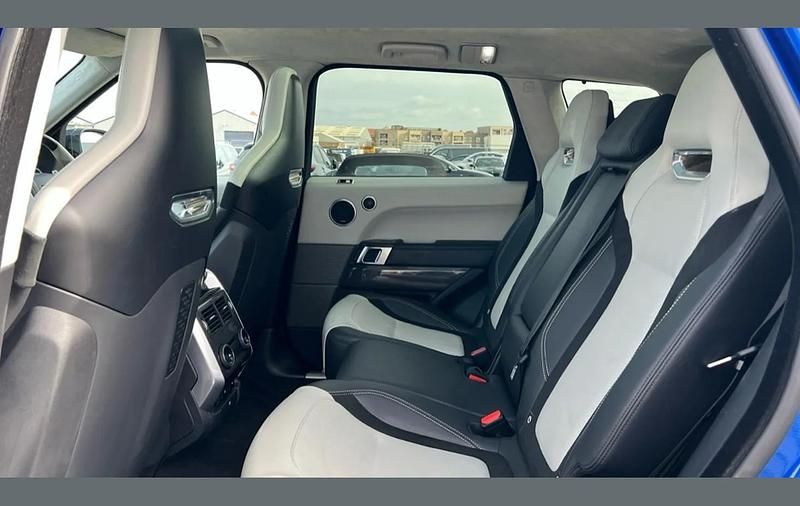 Used Land Rover Range Rover Sport SVR 575 HP (422 kW) 2019 Blue SUV