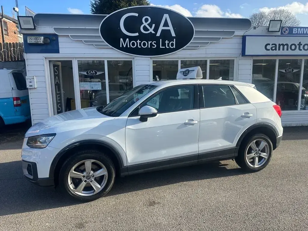 Used Audi Q2 Sport 116 HP (85 kW) 2017 White SUV