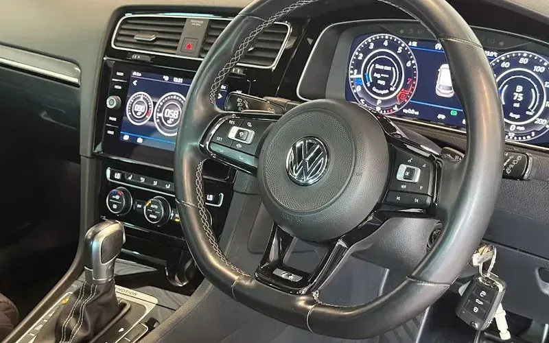 Used VW Golf VII R 300 HP (220 kW) 2019 Grey Hatchback