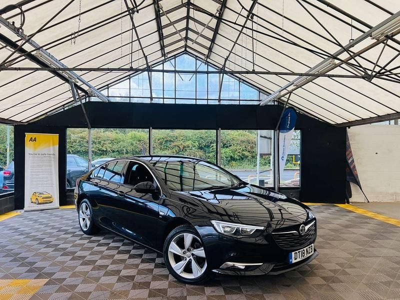 Black Used 2018 Vauxhall Insignia SRi Hatchback | £9,295 (Good price) - Image 1/3