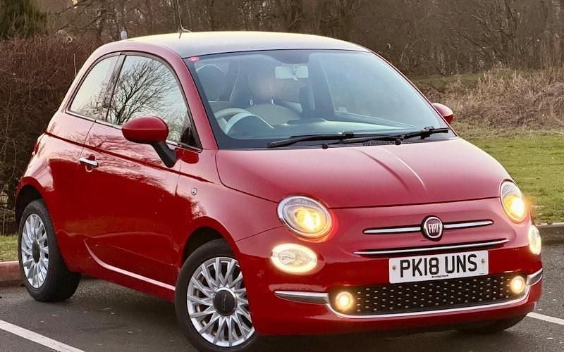 Used Fiat 500 Lounge 69 HP (50 kW) 2018 Red Hatchback