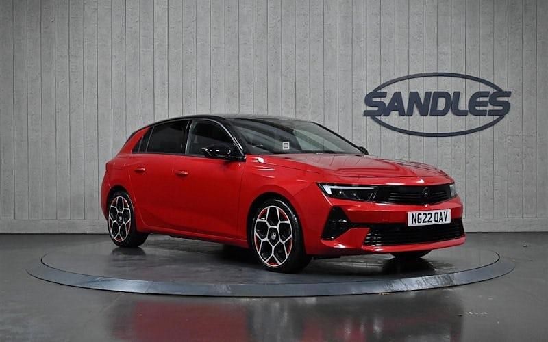 Red Used 2022 Vauxhall Astra GS Line Hatchback | £14,999 (Good price) - Image 1/4