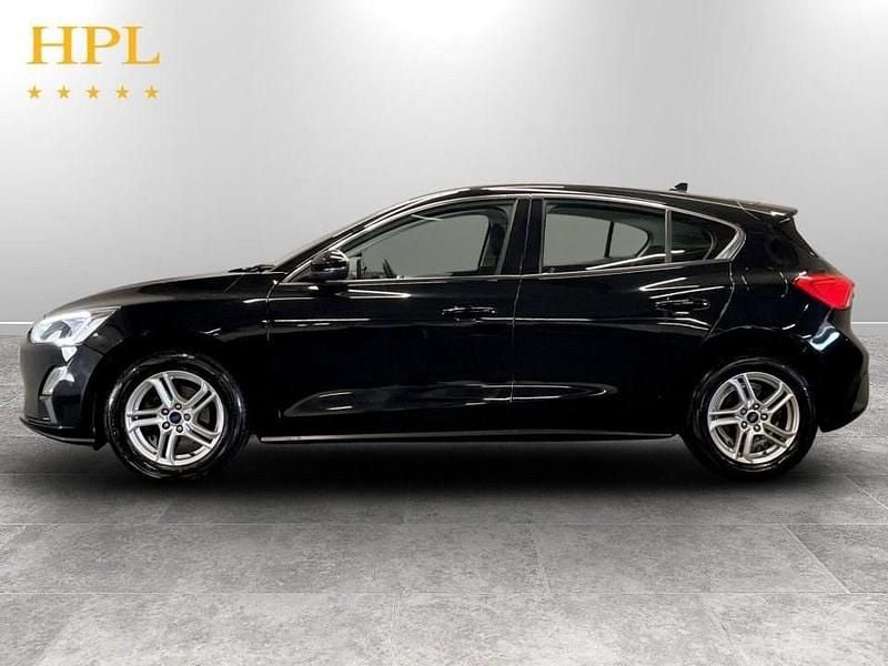 Used Ford Focus Zetec 120 HP (88 kW) 2019 Black Hatchback
