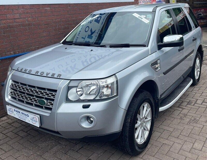 Silver Used 2009 Land Rover Freelander 2 SUV | £3,995 (Fair price) - Image 1/4