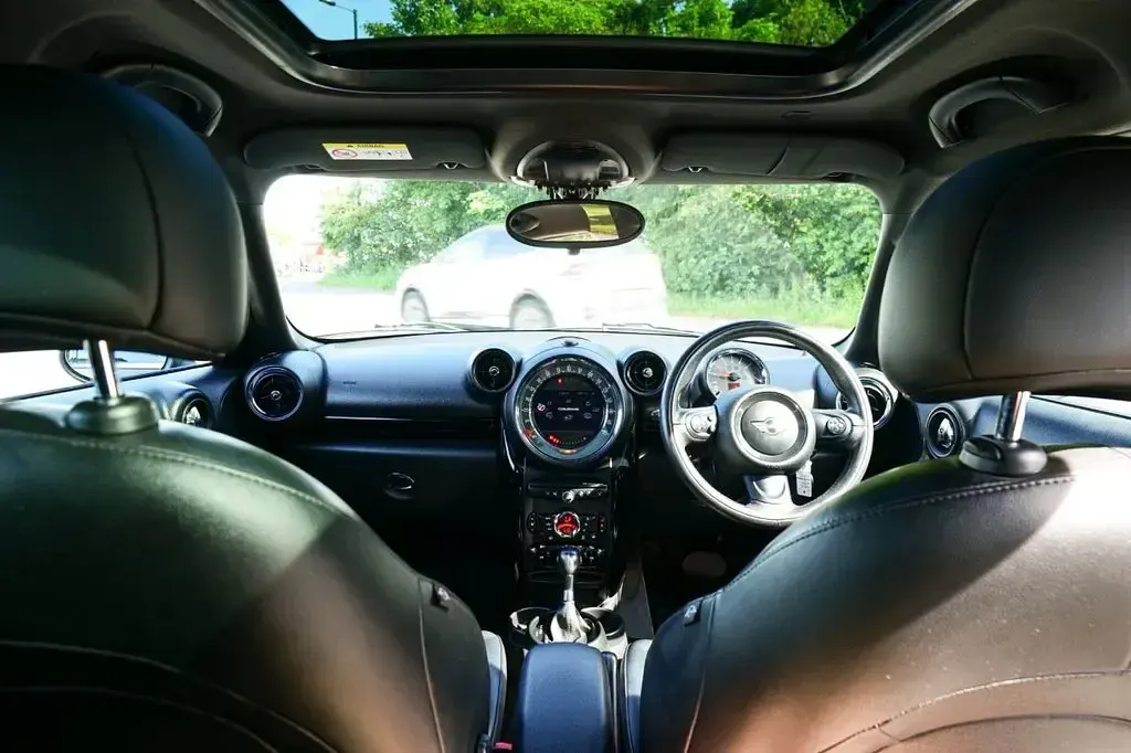 Used Mini Cooper Countryman 122 HP (89 kW) 2015 Grey SUV