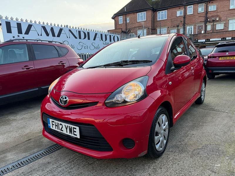 Red Used 2012 Toyota Aygo Hatchback | £5,495 (Fair price) - Image 1/4