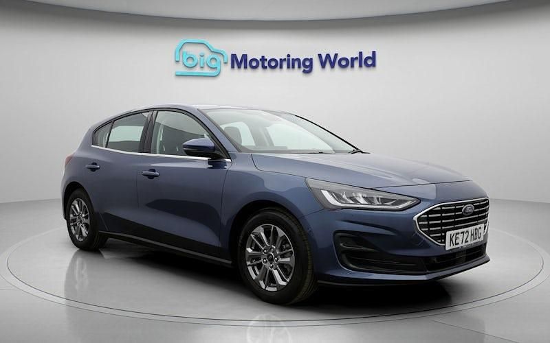 Usado Ford Focus Titanium 125 CV (91 kW) 2023 Azul Utilitario