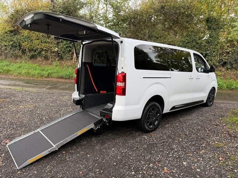 White New 2025 Citroën Spacetourer Van | £38,995 (Expensive) - Image 1/4